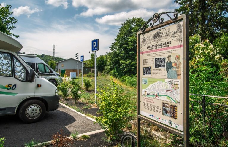 Aire de camping-car